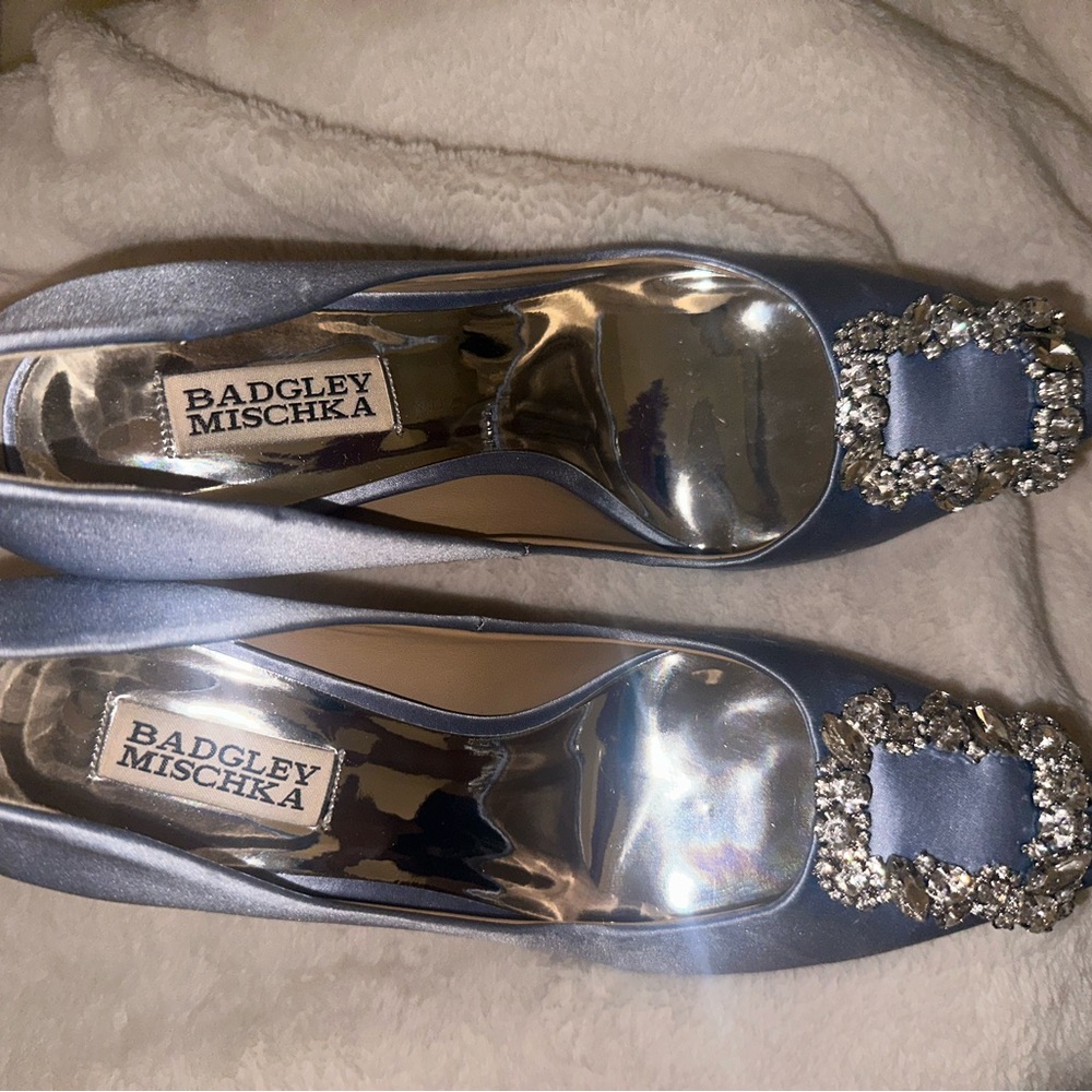 Badgley Mischka Silver Embellished Blue Heels